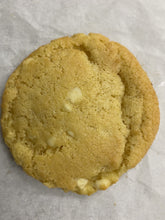 Load image into Gallery viewer, Lemon Sugar Cookie (9 Cookies are for large box choice only)
